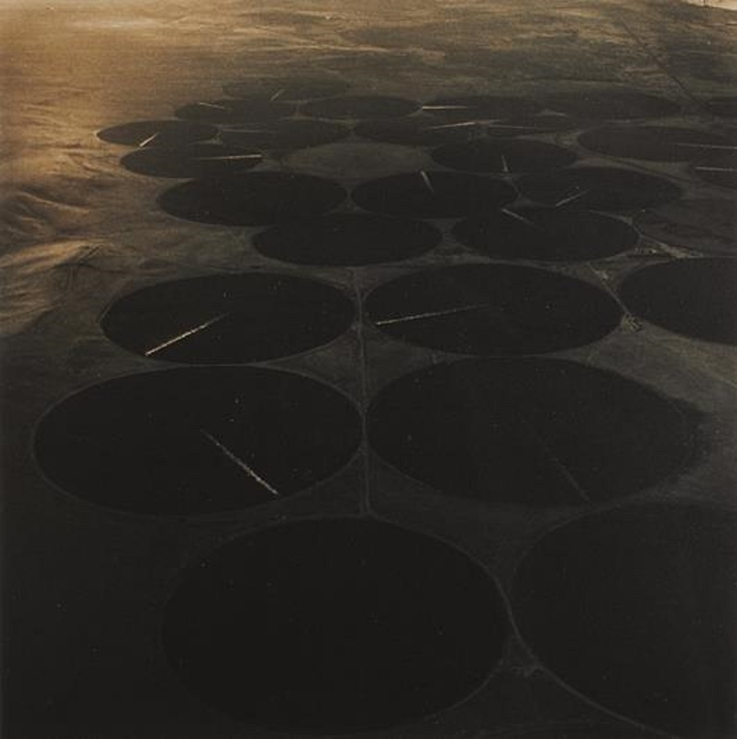 Archillect ID 87329