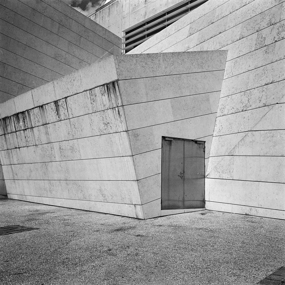 Archillect ID 91102