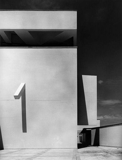 Archillect ID 91266