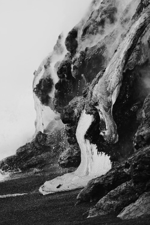 Archillect ID 96885