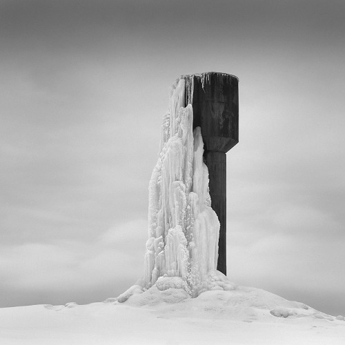 Archillect ID 96922