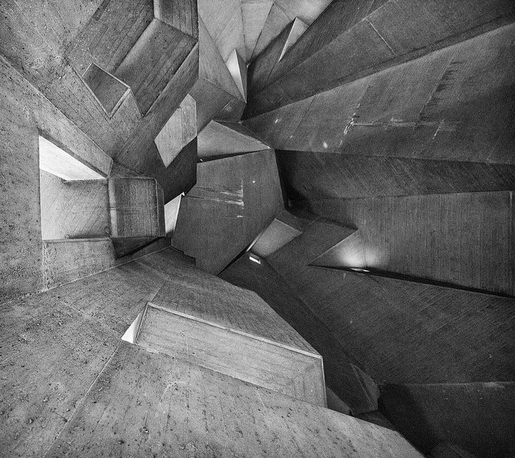 Archillect ID 98143