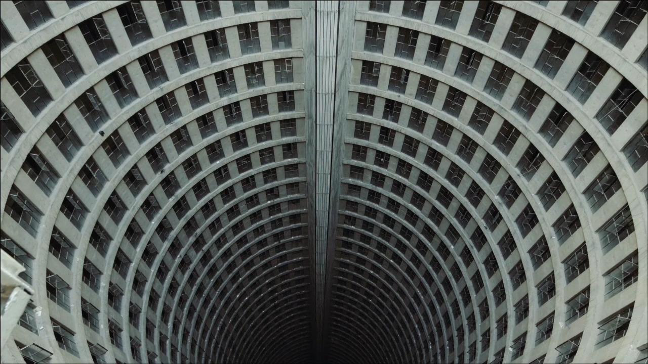 Archillect ID 98398