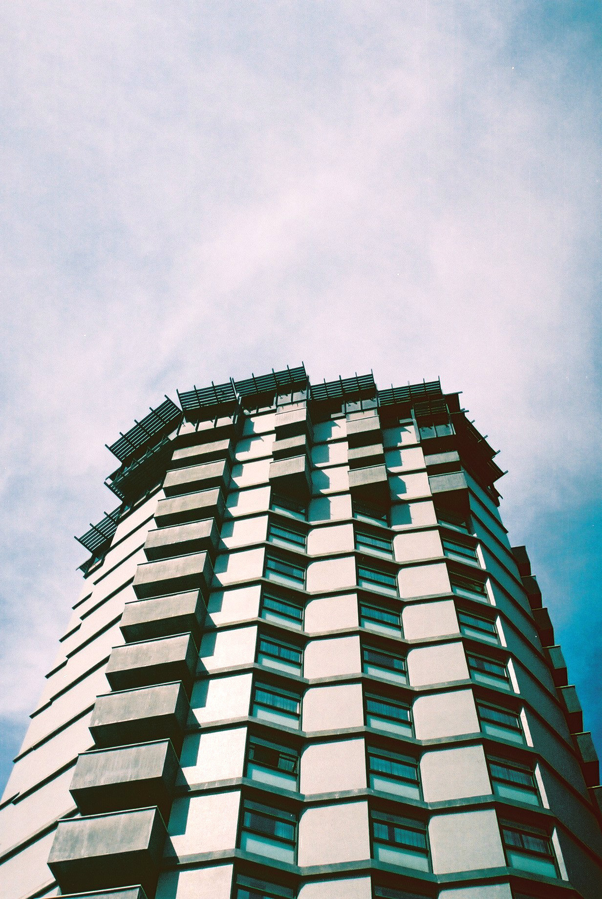 Archillect ID 100468