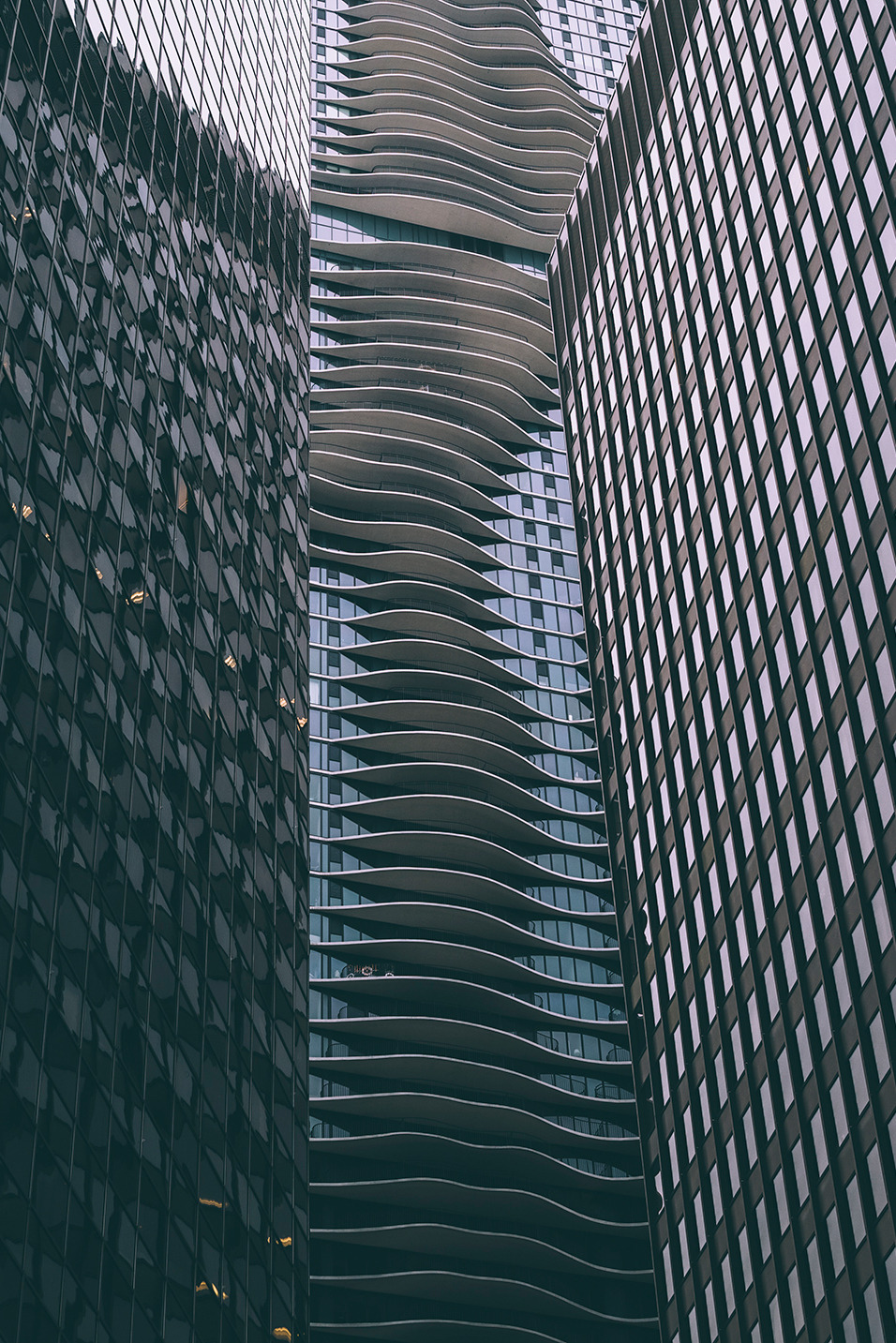 Archillect ID 100975