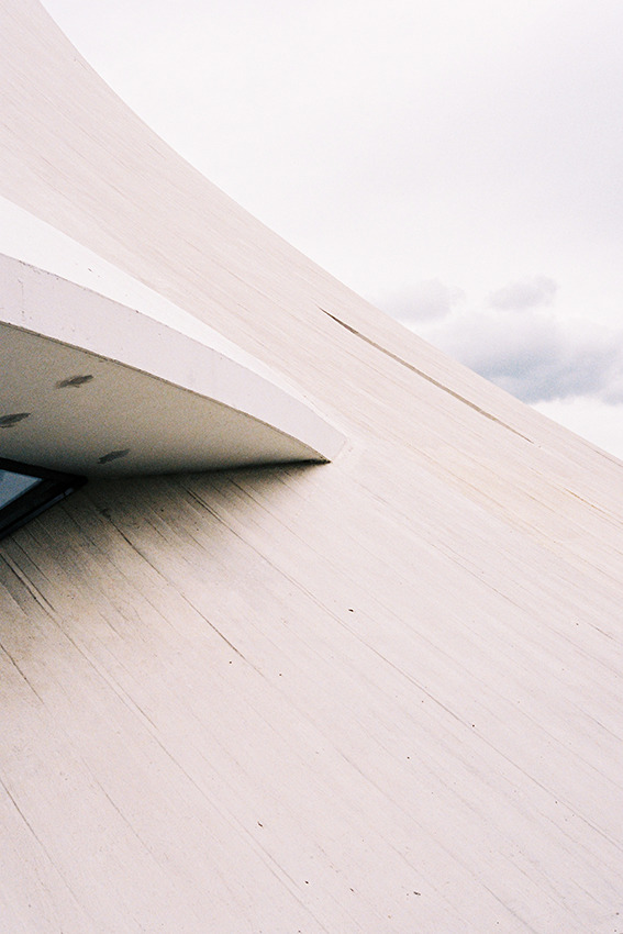Archillect ID 101807
