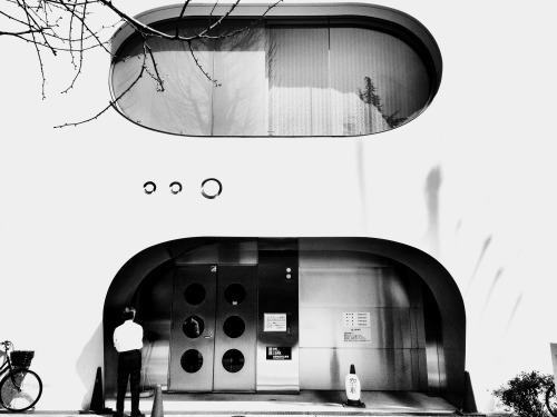 Archillect ID 103818