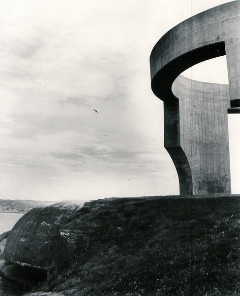 Archillect ID 104682