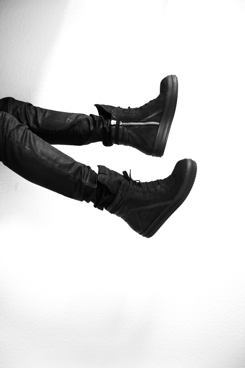 Archillect ID 105694