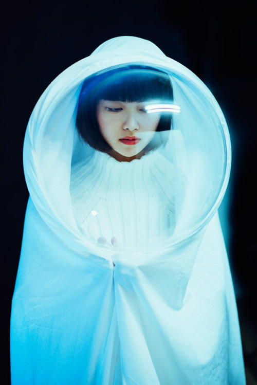 Archillect ID 106301