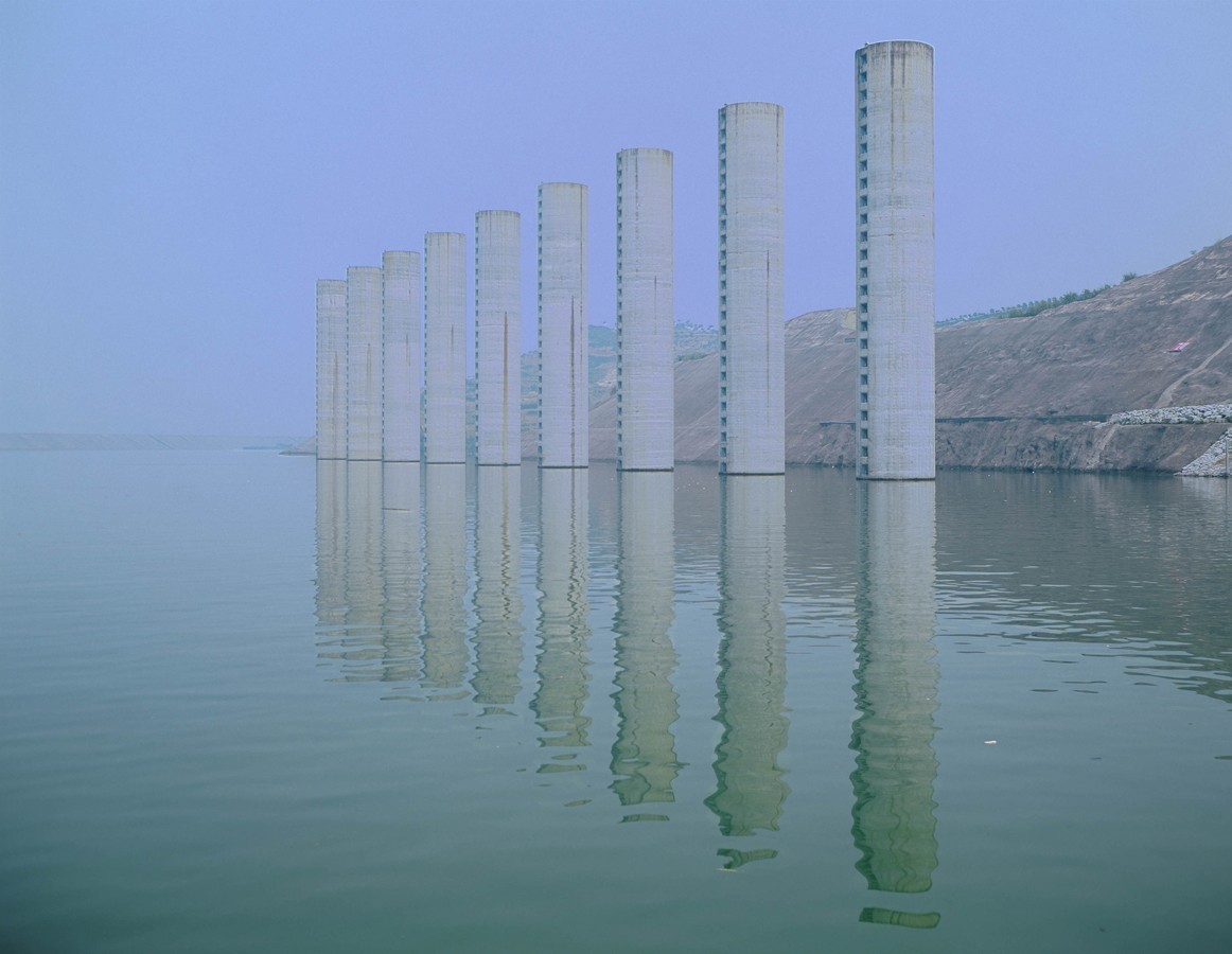 Archillect ID 107176