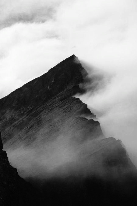 Archillect ID 109122