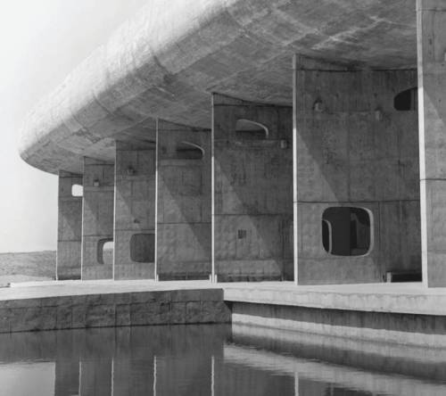 Archillect ID 109512