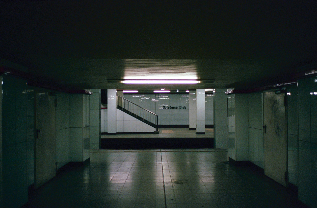 Archillect ID 110144
