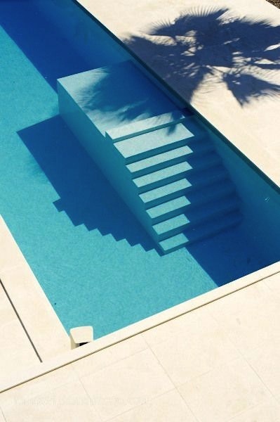 Archillect ID 110466