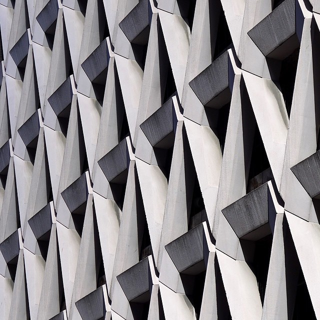 Archillect ID 111105