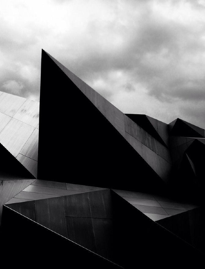 Archillect ID 112667