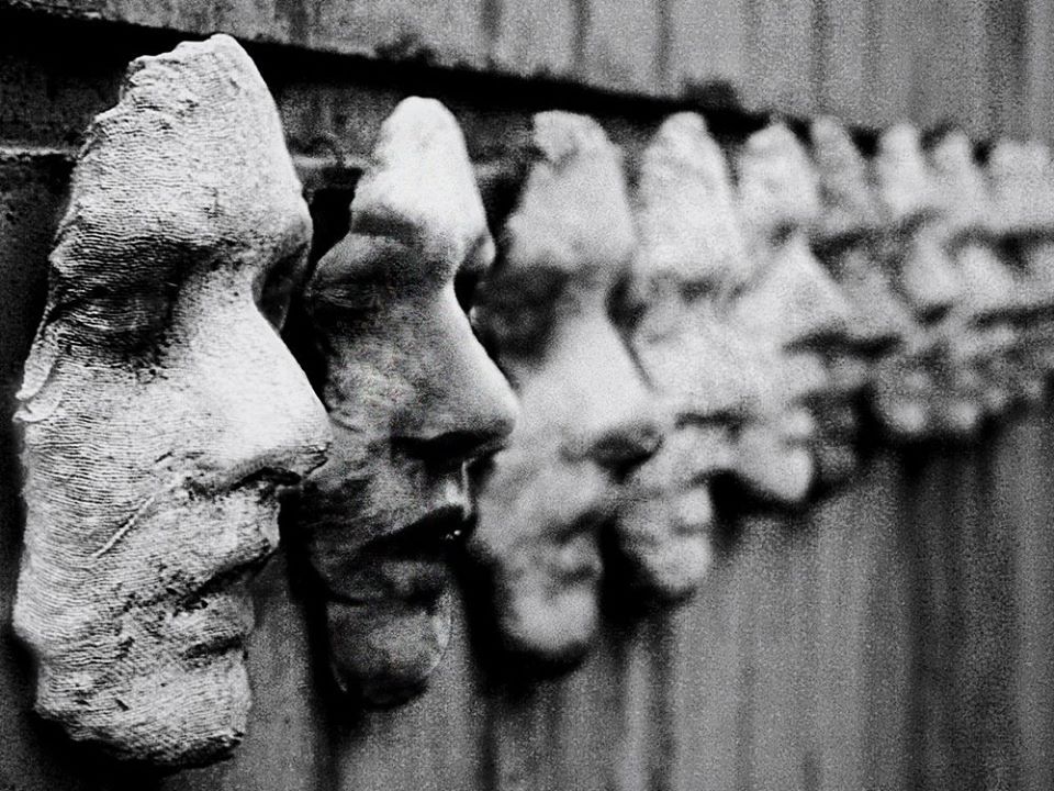 Archillect ID 112881