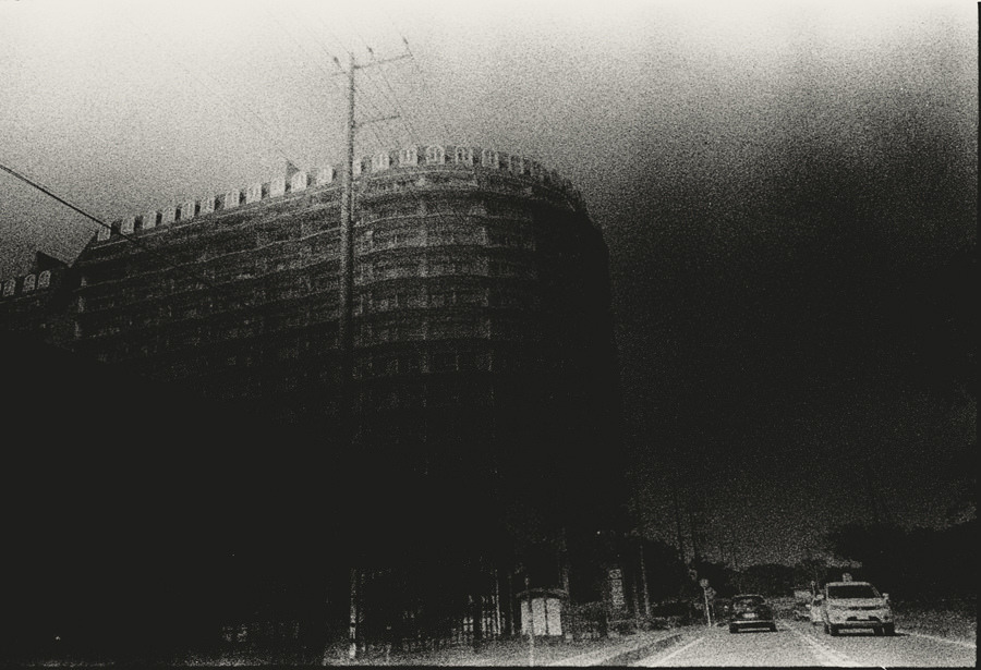 Archillect ID 113368
