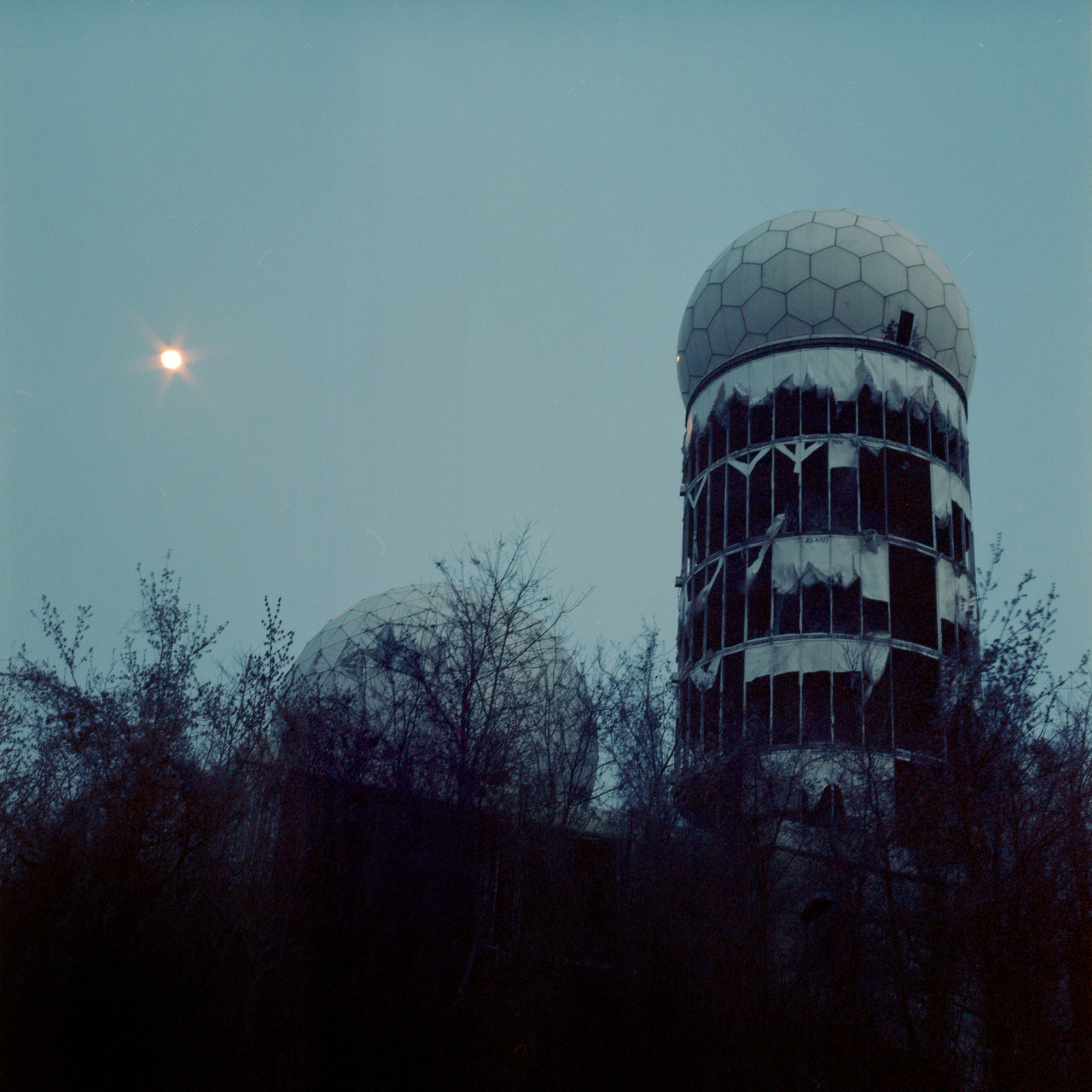 Archillect ID 113396