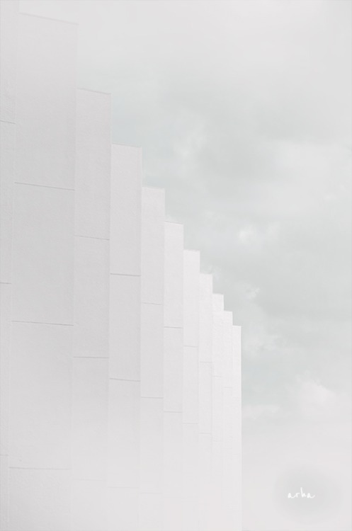 Archillect ID 115220