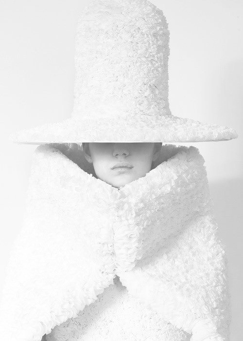 Archillect ID 116687