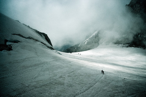 Archillect ID 117061