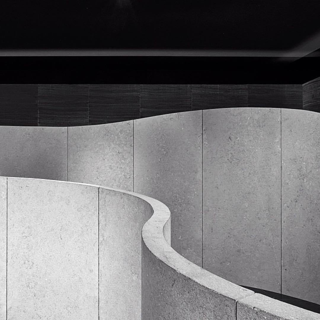 Archillect ID 117165