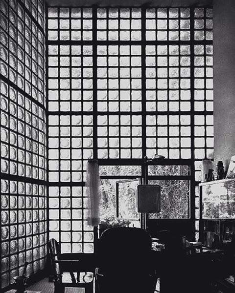 Archillect ID 117413