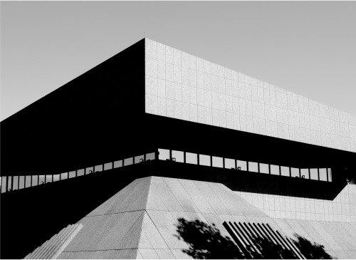 Archillect ID 118340