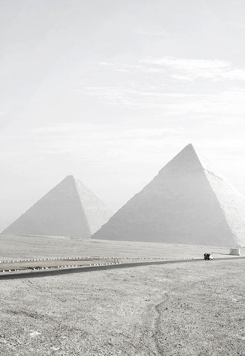 Archillect ID 118701
