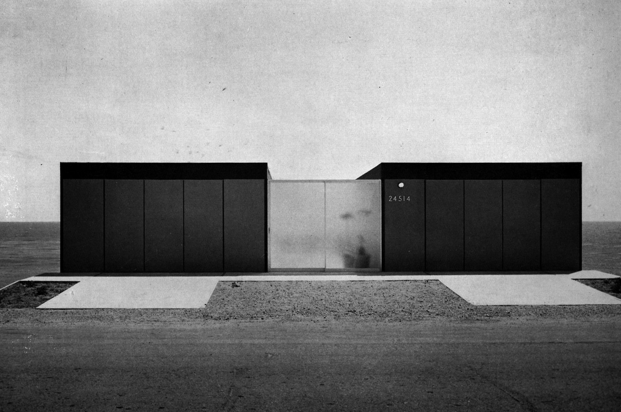 Archillect ID 118946