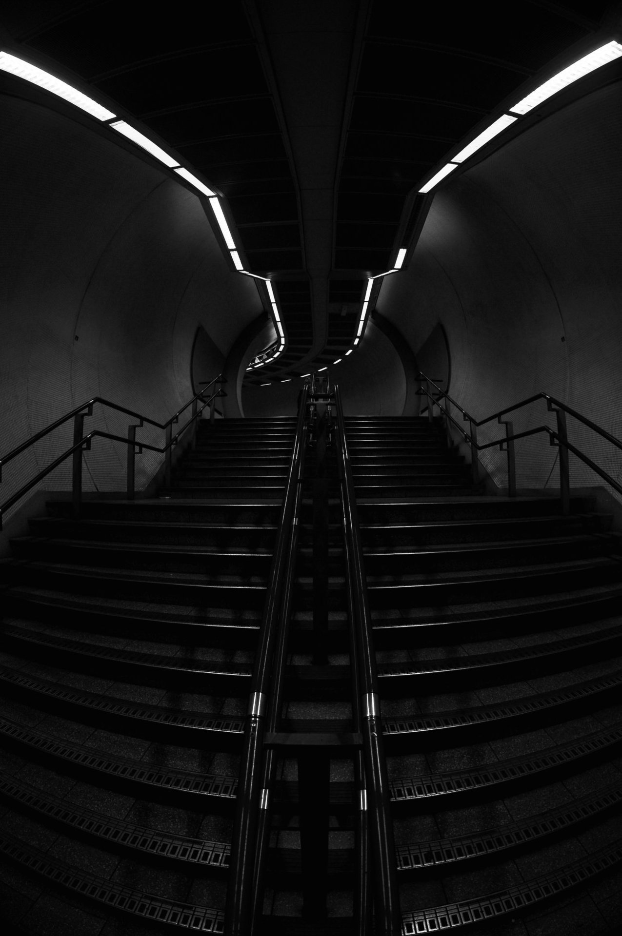 Archillect ID 119118