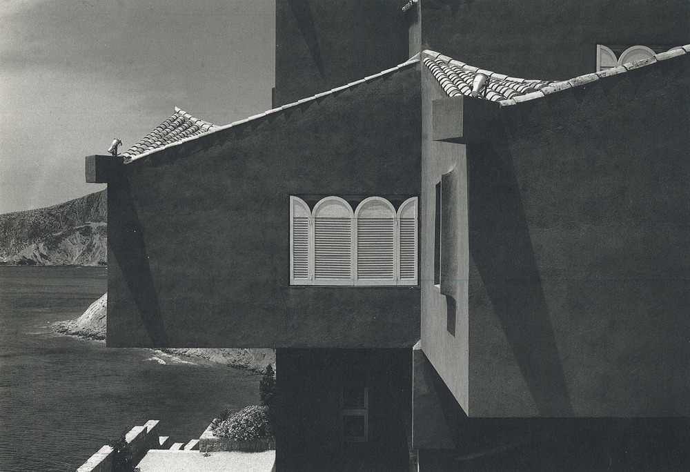 Archillect ID 119337