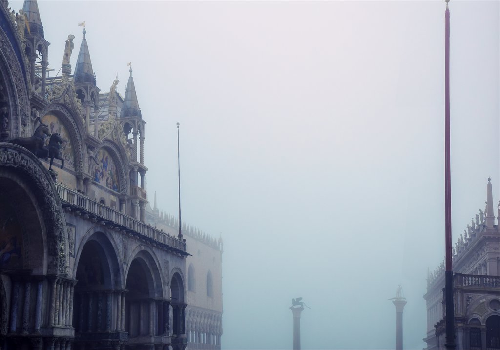 Archillect ID 119593