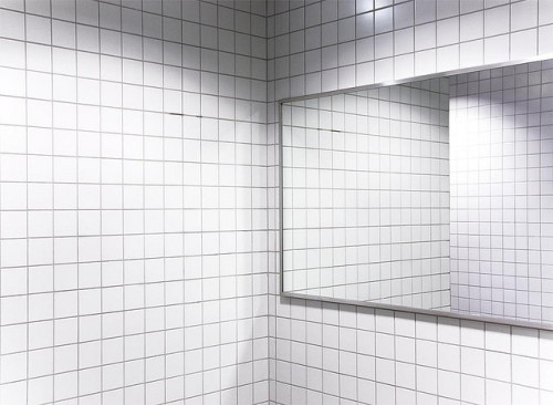 Archillect ID 122319