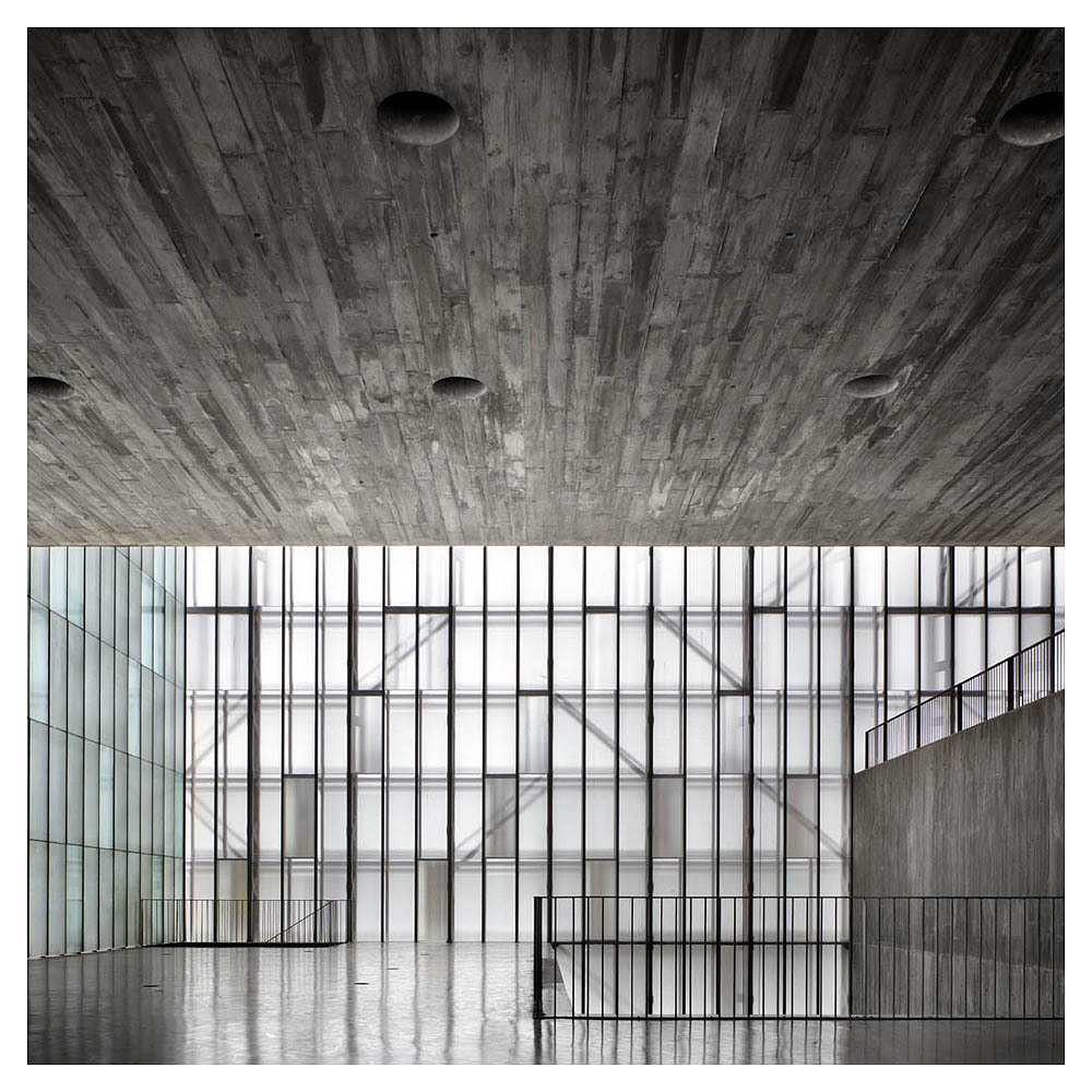 Archillect ID 122517