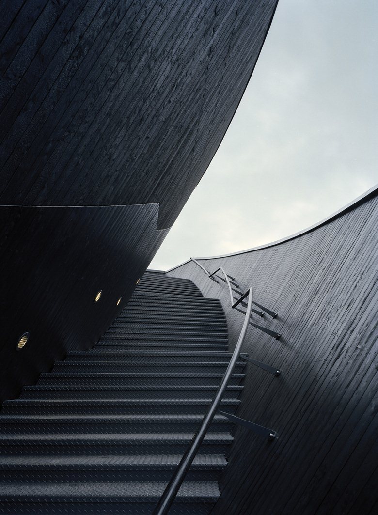 Archillect ID 123055