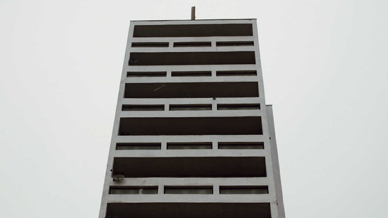 Archillect ID 123506