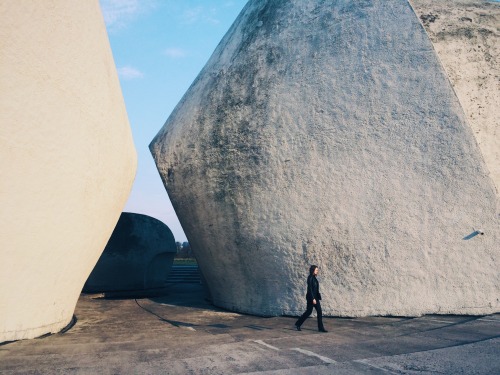 Archillect ID 123988