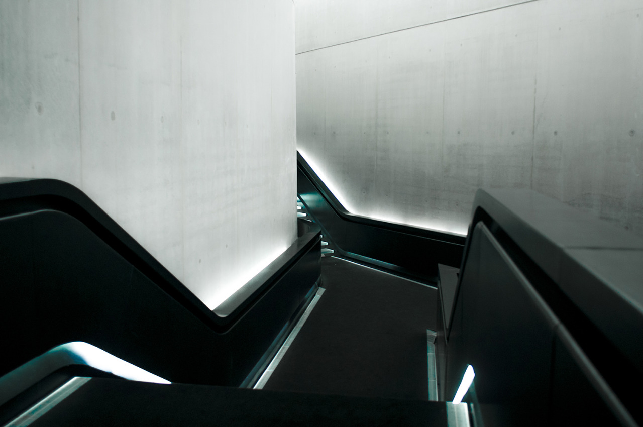 Archillect ID 124184