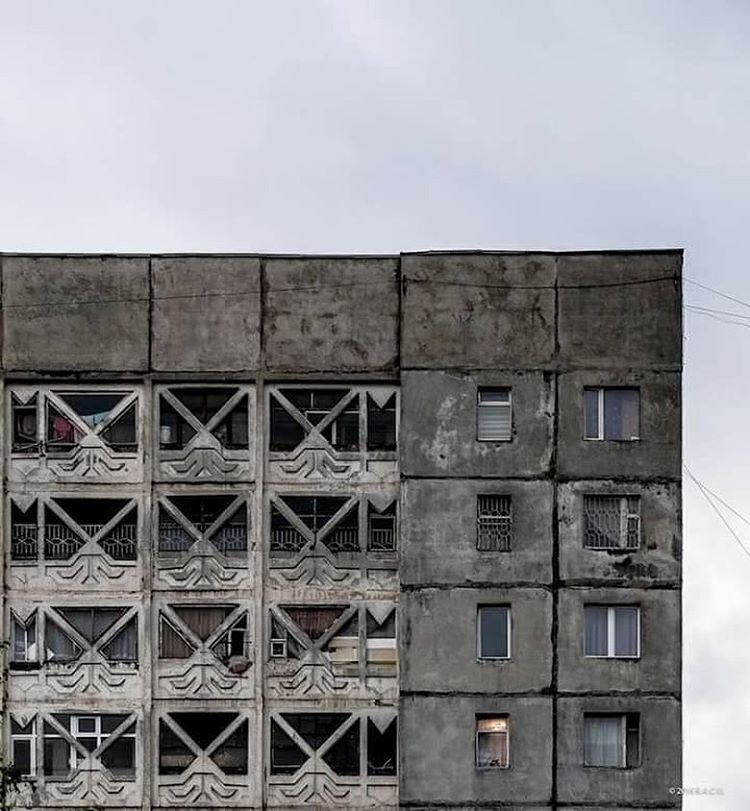 Archillect ID 124229