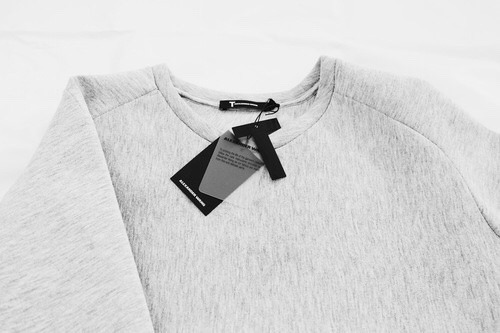 Archillect ID 124303