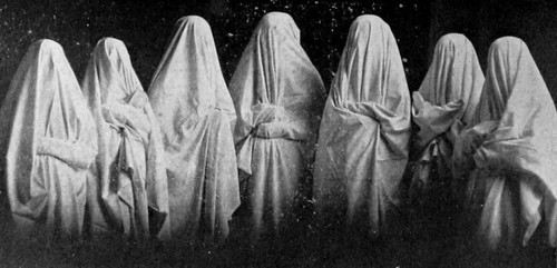 Archillect ID 124644