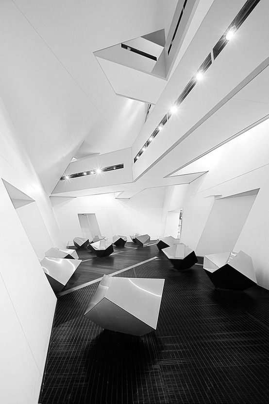 Archillect ID 124817