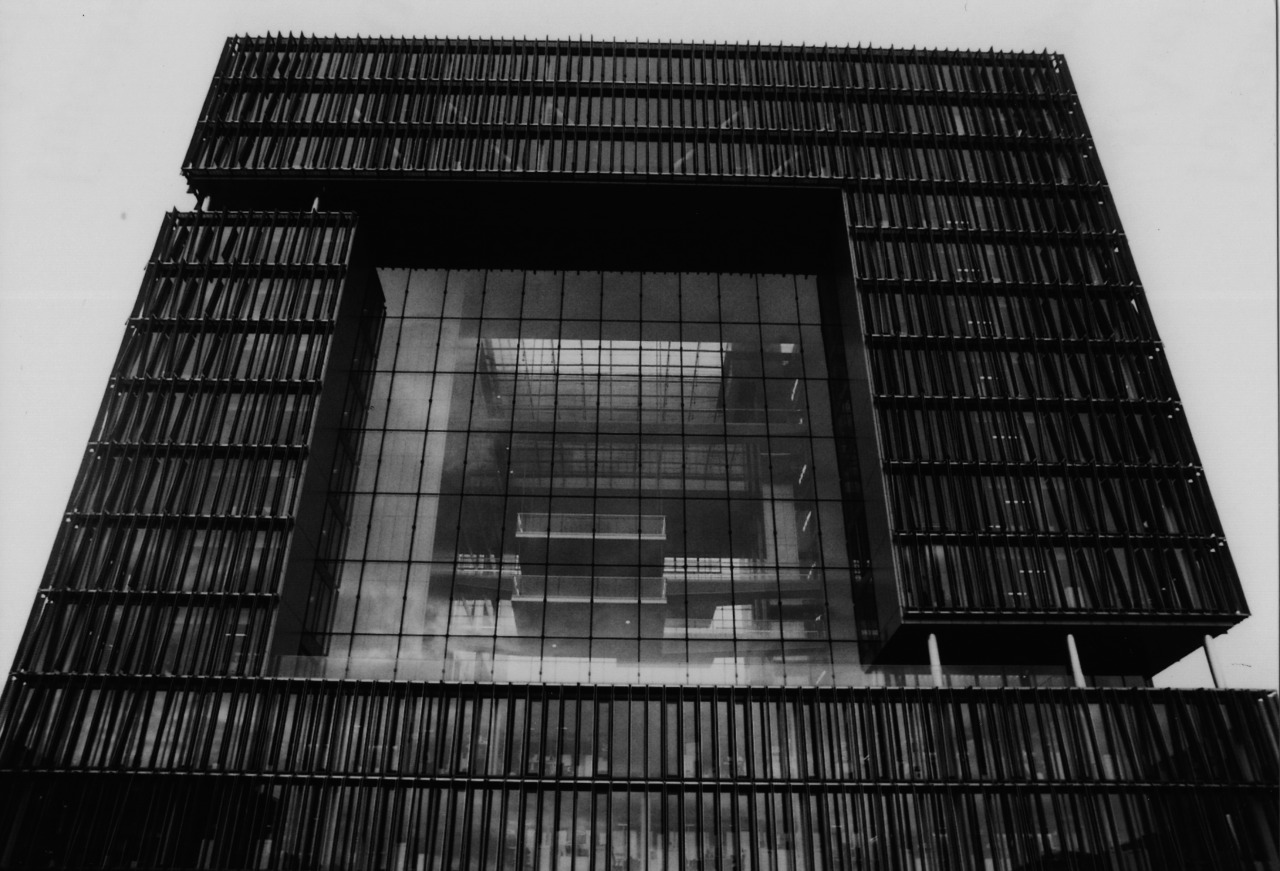 Archillect ID 125505