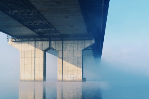 Archillect ID 125820