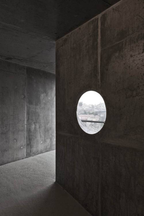 Archillect ID 126047