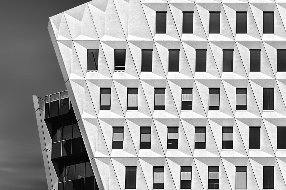 Archillect ID 126277