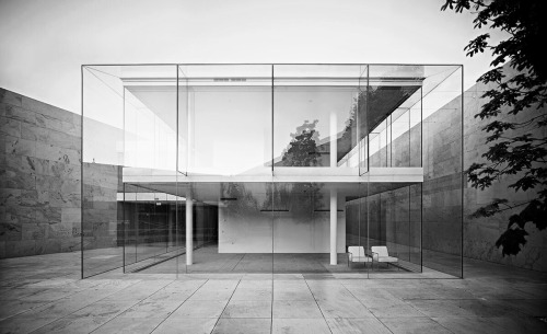 Archillect ID 127424